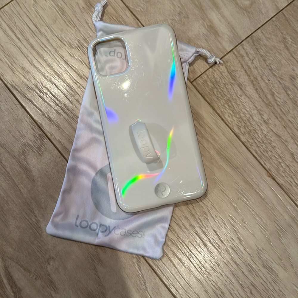 Loopy iPhone 11 Pro Max Opal Iridescent Case Righty
